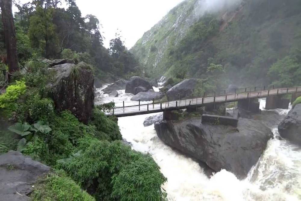 Attukal Waterfalls